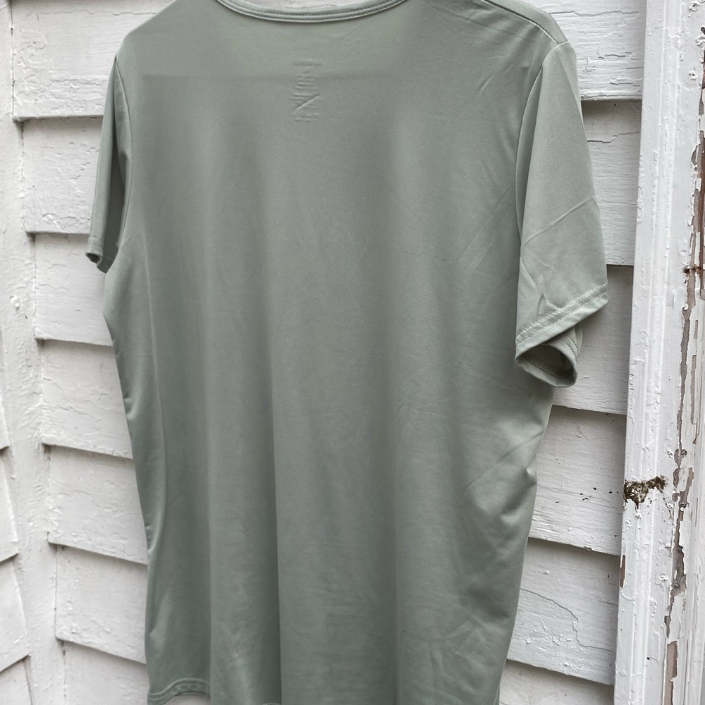 🏷️ Mon Soleil ☀️ Olive Green Short Sleeve Tee - Picture 3 of 7